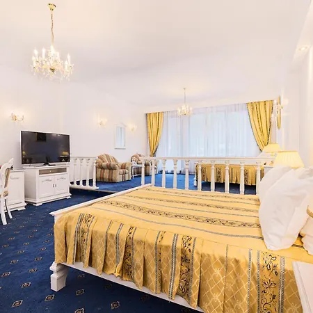 פויאנה ברשוב Aurelius Imparatul Romanilor Hotel & Spa מראה חיצוני תמונה