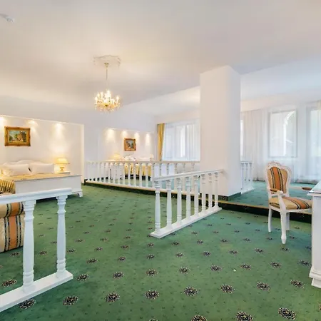 פויאנה ברשוב Aurelius Imparatul Romanilor Hotel & Spa מראה חיצוני תמונה